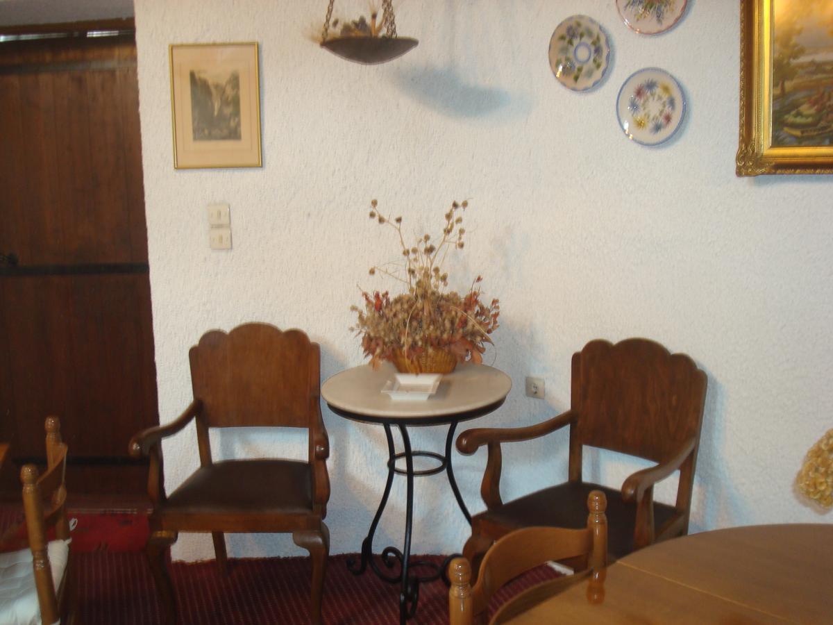 Pension Maria Arachova Luaran gambar