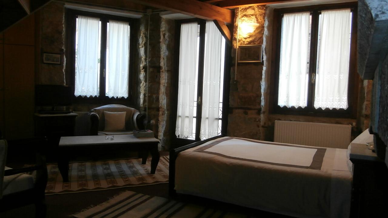 Pension Maria Arachova Luaran gambar